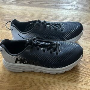 Hoka Black and White Athletic Shoes women’s rincon 3 wide size 8.5 never worn